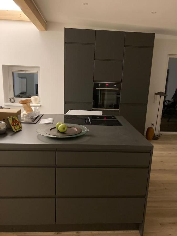 Neues Penthouse-Loft Mit Konuskarte Fuer Gratis Oepnv Daire Ehrenkirchen Dış mekan fotoğraf