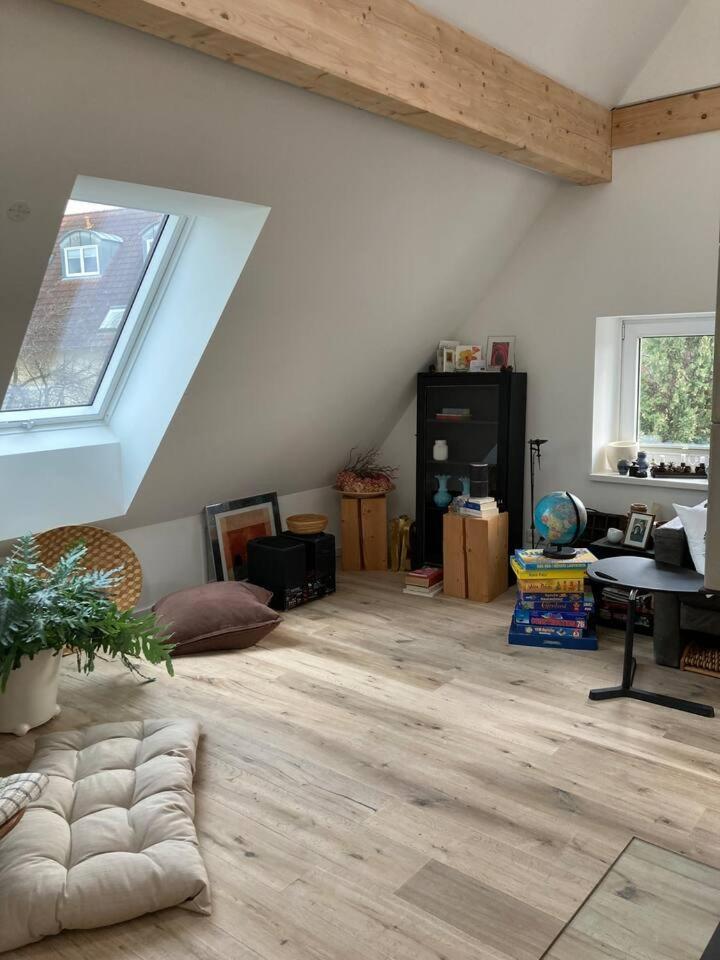 Neues Penthouse-Loft Mit Konuskarte Fuer Gratis Oepnv Daire Ehrenkirchen Dış mekan fotoğraf